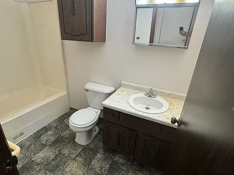 311 E Ohmer Rd #3 — Photo 6
