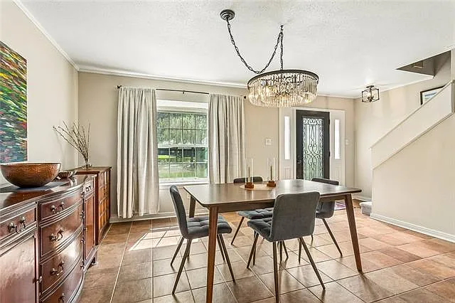 130 Helios Ave — Photo 4