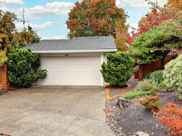 7165 SW East Lake Ct, Wilsonville, OR 97070