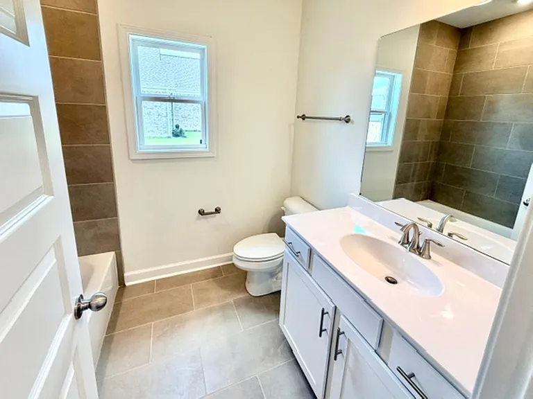 155 Summer Rose Ln — Photo 9