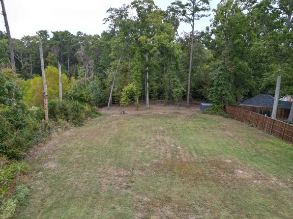 1005 Windy Ridge Dr, Longview, TX 75605