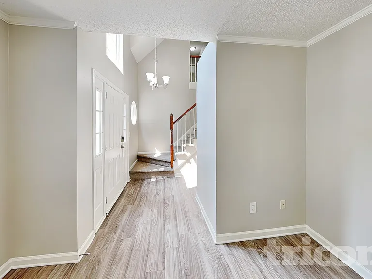 3651 Stonefield St — Photo 3
