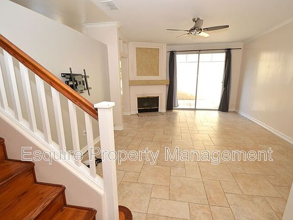 3rd image of 227 Galante Way