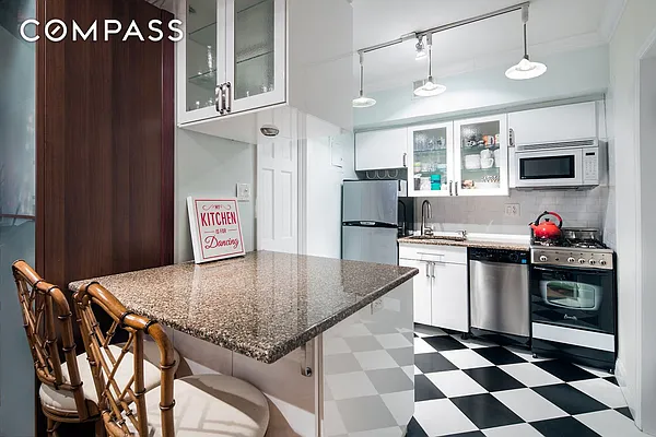 Sold by Compass | media 2