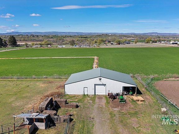 2nd image of 17895 Fargo Rd