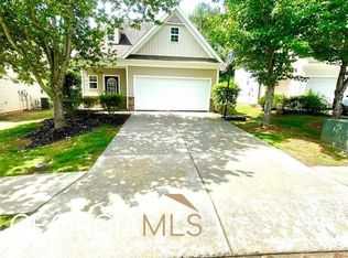 854 Lobdale Falls Dr, Lawrenceville, GA 30045