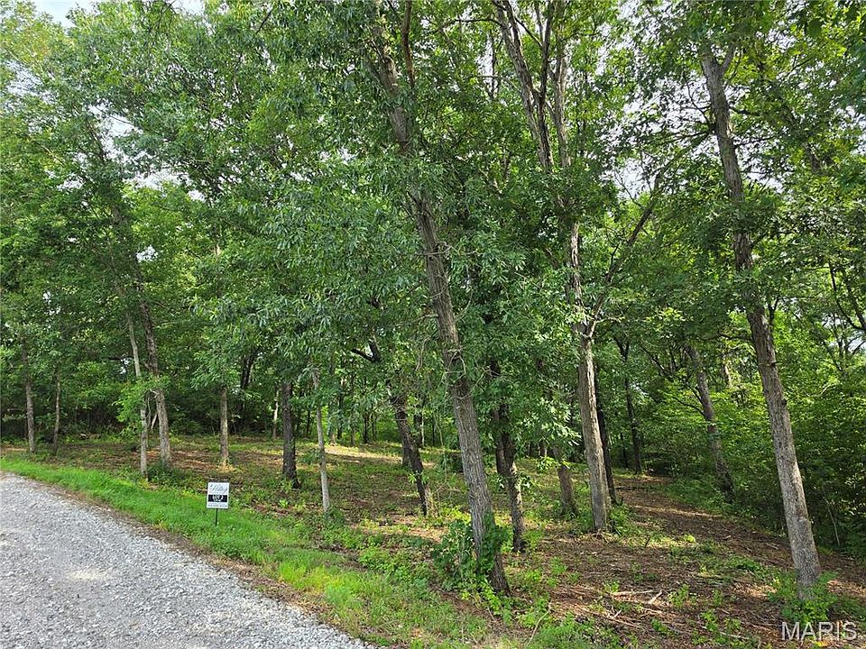 1st image of 1033 Dietrich Rd