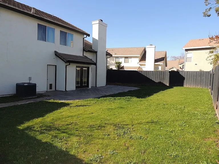 8255 Point Arena Ct — Photo 21