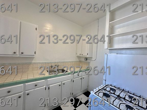 5th image of 1647 W 11th St APT 310