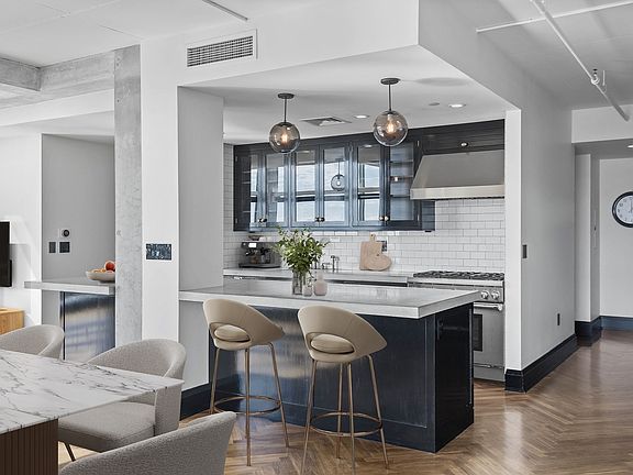 3rd image of 25 Channel Center St #Penthouse 108