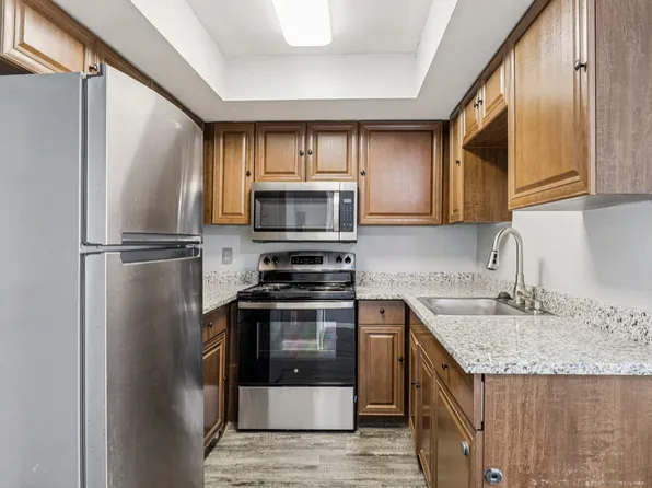 Frankie Court Townhomes, 4495 Frankie Ct #A6a107ccf, North Fort Myers, FL 33903