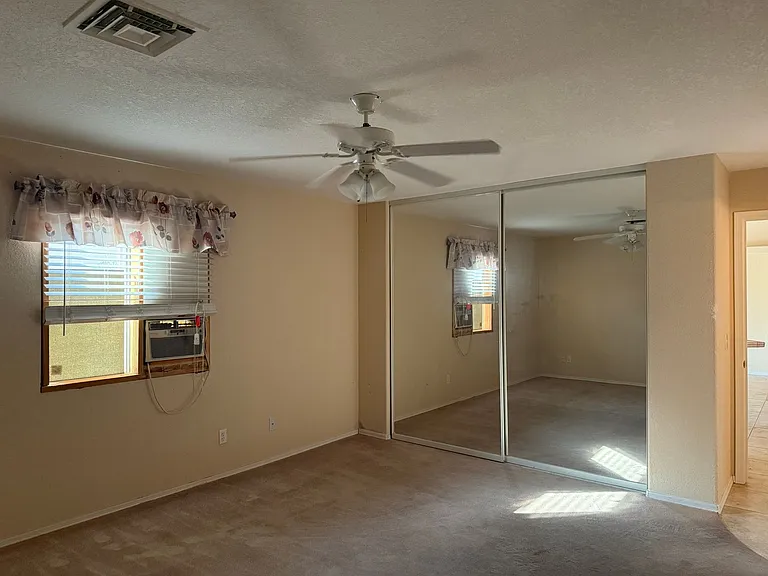 2135 Cosnina Dr — Photo 6