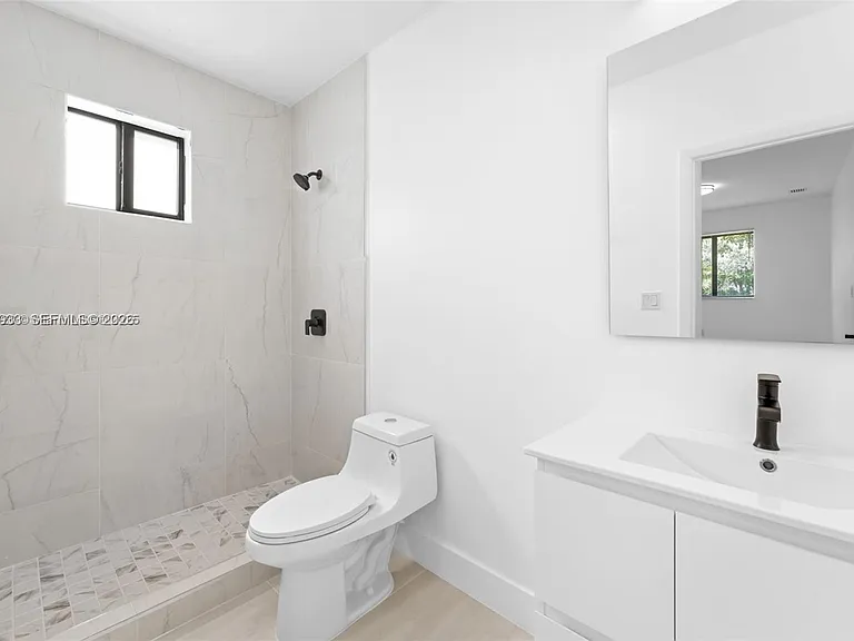 3710 NW 13th Pl #1 — Photo 5