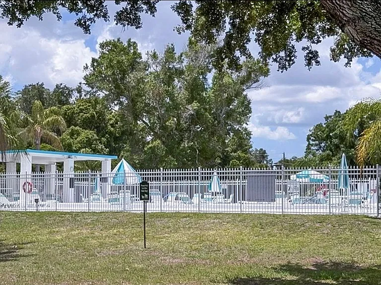 9221 Estrada Pl — Photo 19