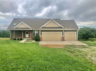 13904 Waterloo Rd, Wellington, MO 64097