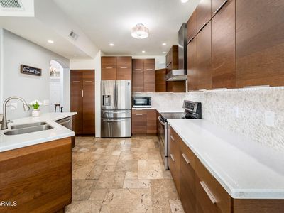 10012 E CAPRI Avenue, Mesa, AZ, 85208