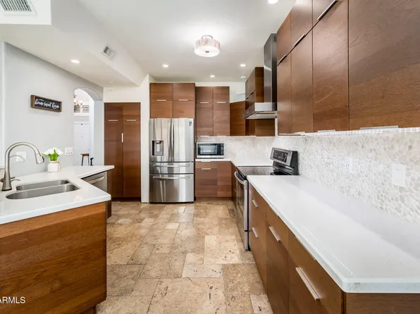 10012 E CAPRI Avenue, Mesa, AZ 85208