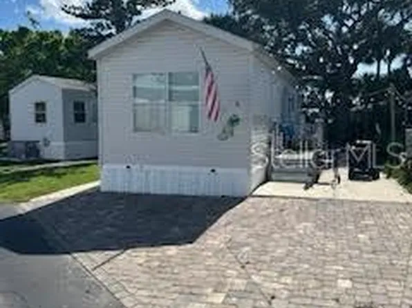 1674 University Pkwy #76, Sarasota, FL 34243