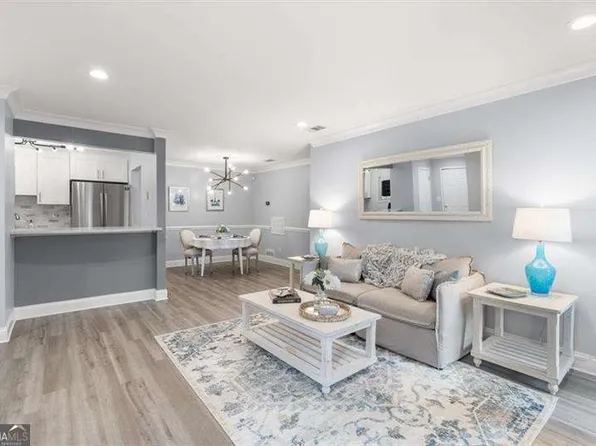 6820 Glenridge Dr APT C, Atlanta, GA 30328