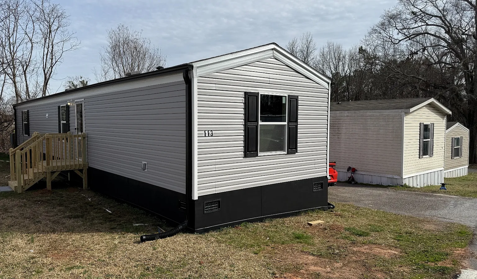 3 bed, 902 sqft, $750 — Photo 3