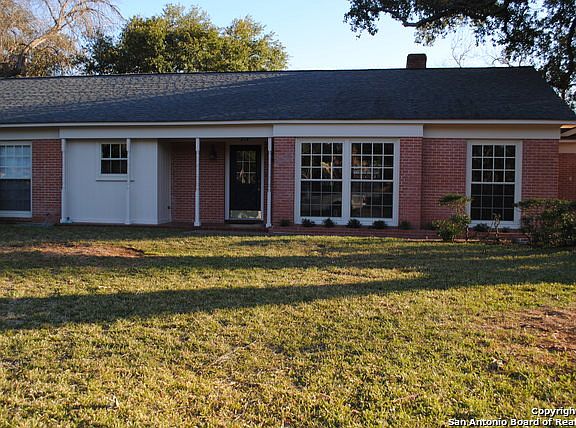 2nd image of 214 Laramie Dr