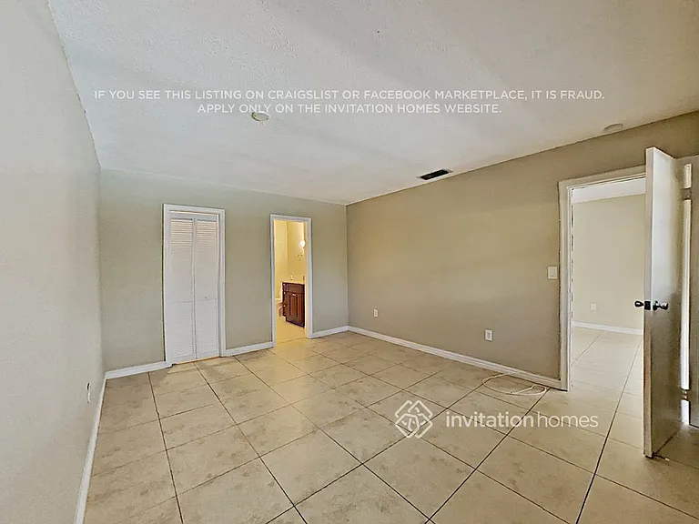 7311 NW 20th St — Photo 8