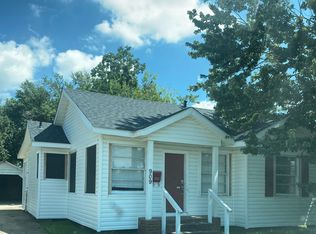 909 12th St, Lake Charles, LA 70601
