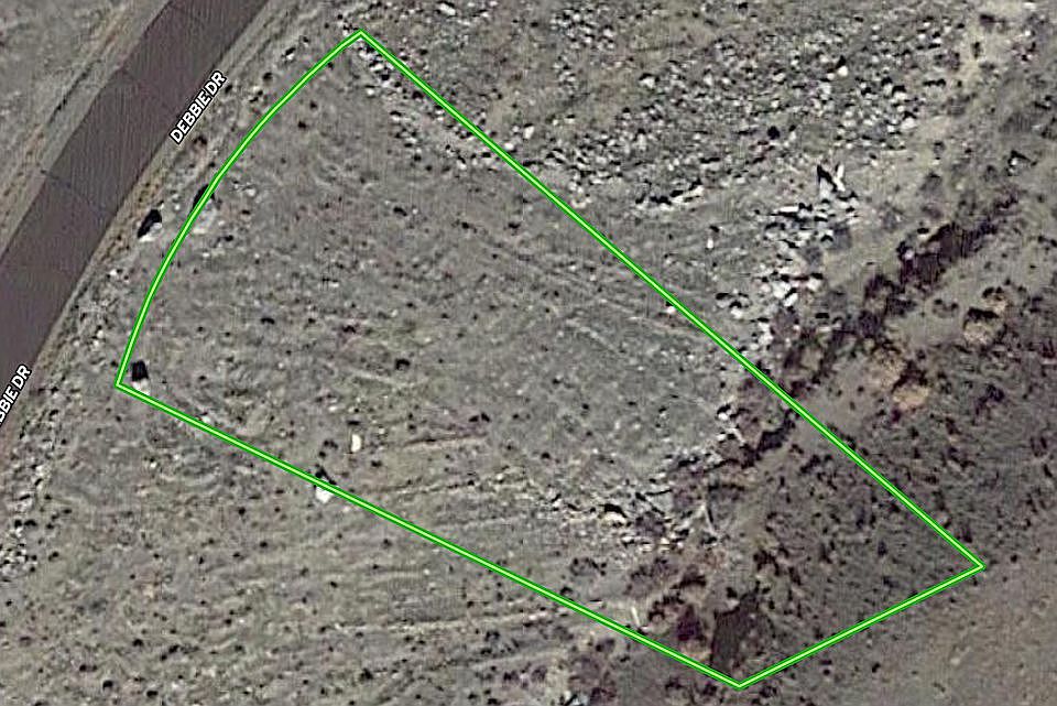 1st image of 194 Debbie Dr