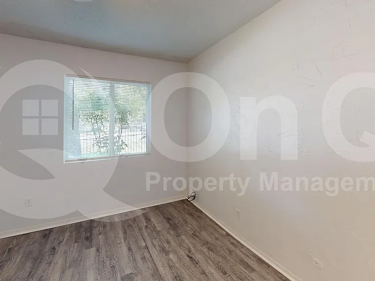 7431 Holly Hill Dr #102 — Photo 6