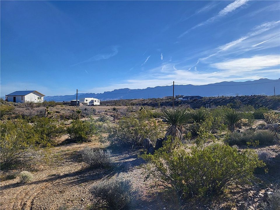 2nd image of 1265 W Detrital Drive