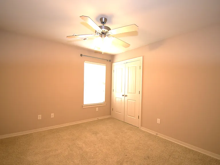 3202 Stonepoint Ave — Photo 14