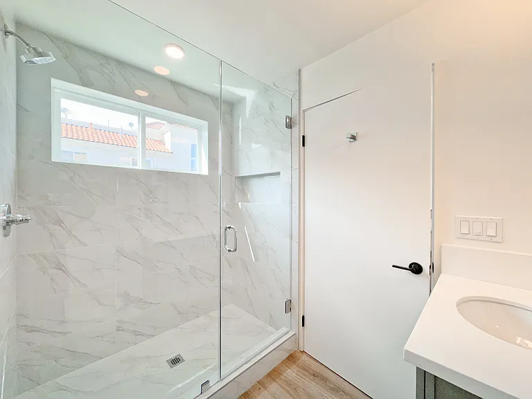 1743 Armacost Ave — Photo 37