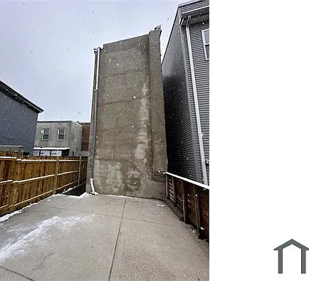 1209 N Franklin St #1 — Photo 20