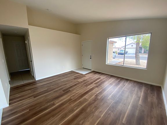 4th image of 10849 W Monterosa St