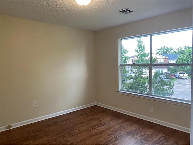 3709 Terrie Ct — Photo 10