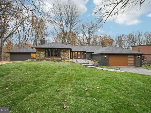 38 Ringfield Rd, Chadds Ford, PA 19317