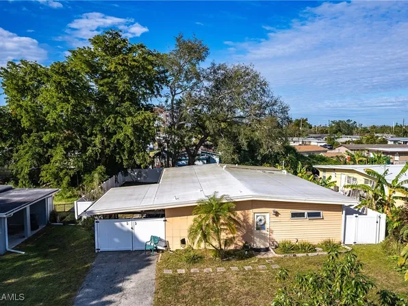 4400 Hill Dr, Fort Myers, FL 33901