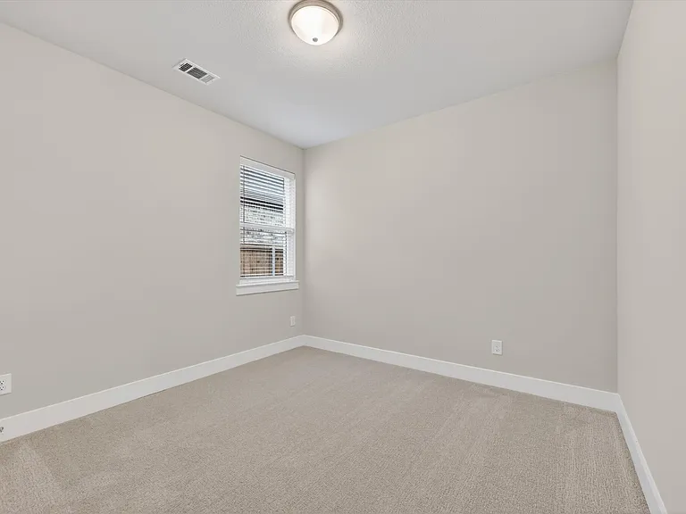 4123 Windy Point Rd — Photo 15