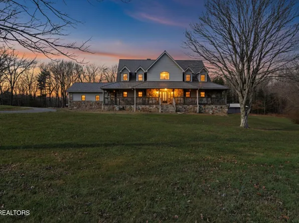 815 York Rd, Crossville, TN 38555