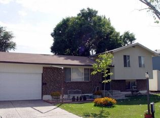 3202 Douglas Ave, Loveland, CO 80538