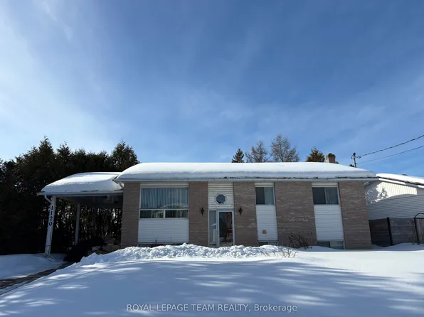 1120 Saint Jacques St, Clarence Rockland, ON K4K 1B4