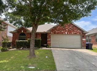 432 Twin Knoll Dr, McKinney, TX 75071