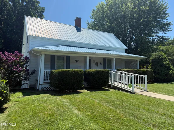 3119 W Walnut St, Johnson City, TN 37604