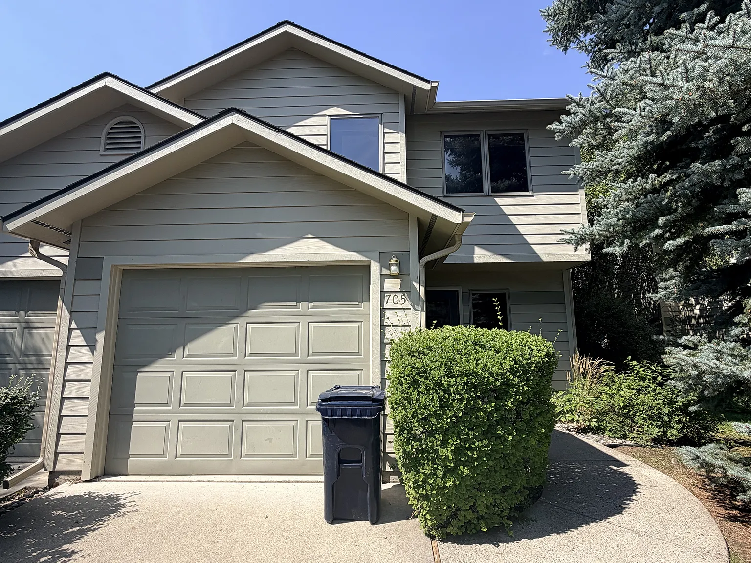 705 South 15th Avenue - 1 — Photo 1