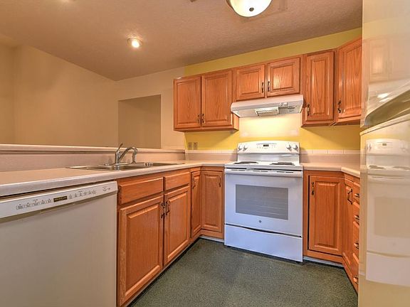 5th image of 1408 Whitley Dr #0