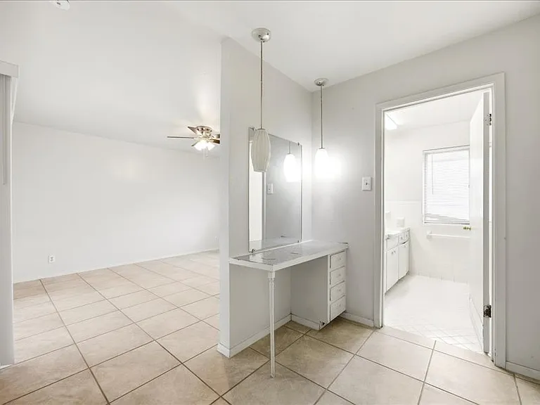 134 Robinhood Dr — Photo 14