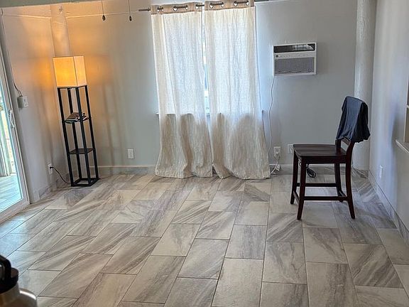 2nd image of 534 Hoala Dr #1/1