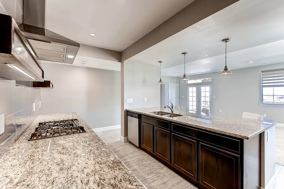 10556 Ladera Drive — Photo 4