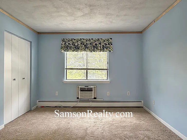 756 Quaker Ln #210 — Photo 13