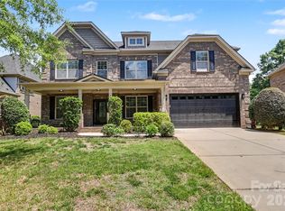 4624 Pebble Run Dr, Matthews, NC 28105